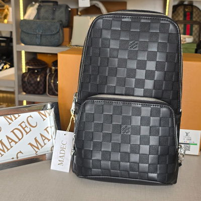 Morral Louis Vuitton Negro