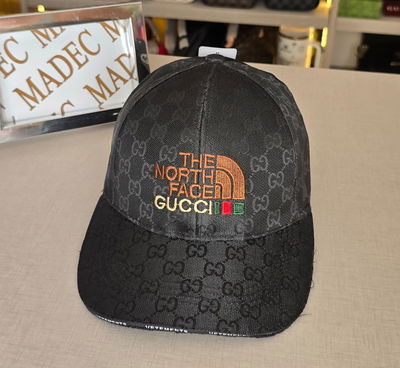 Gorra Gucci/The North Face