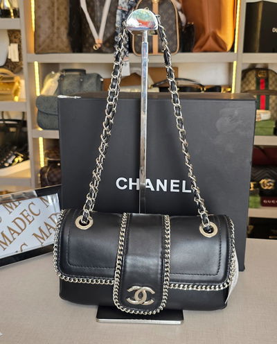 Cartera Negra Chanel Cadenas