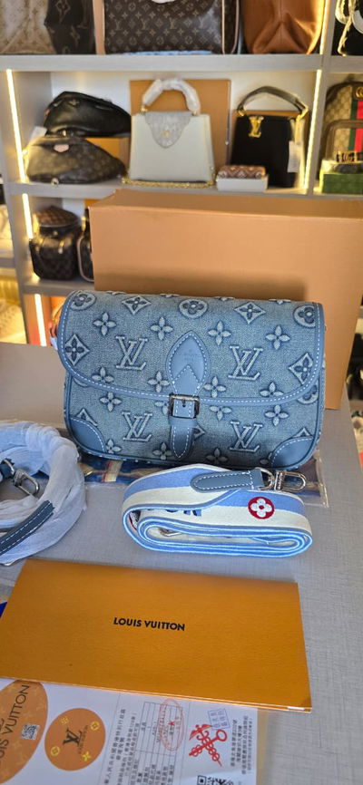 Cartera Louis Vuitton Jeans 