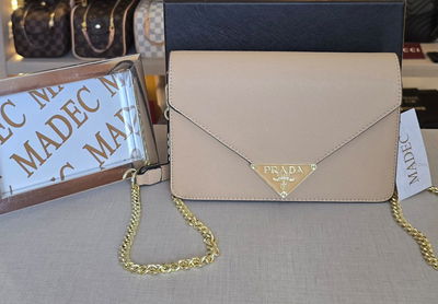 Cartera Prada Beige