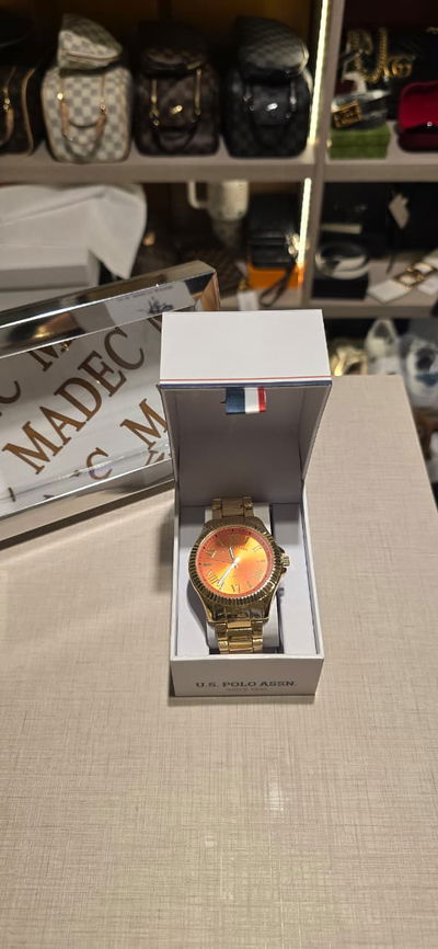 Reloj Polo Dorado Original