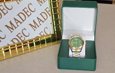 Reloj Rolex Masc. Plata/ Dorado Int. Verde