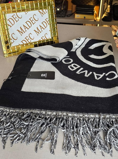 Bufandon CHANEL Beige