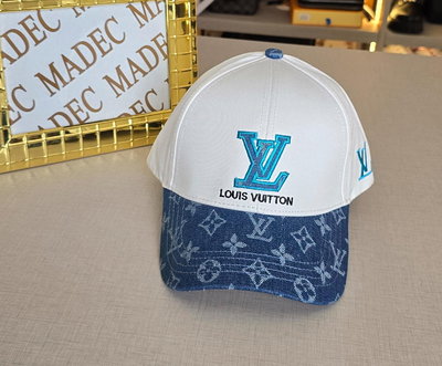 Gorra LV 