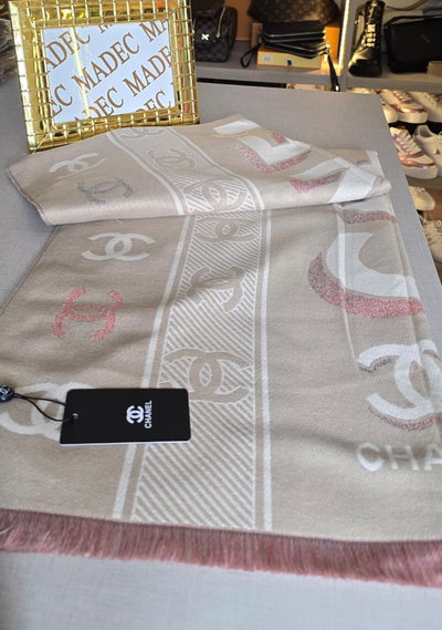 Bufandon CHANEL Beige 
