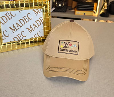 Gorra LV