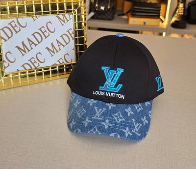 Gorra LV