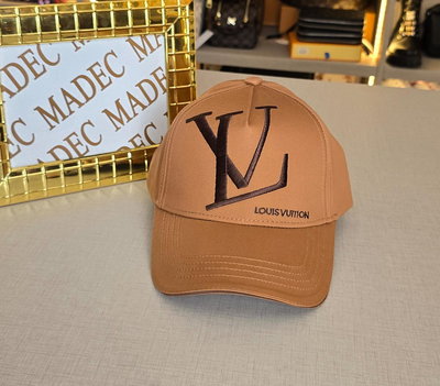 Gorra LV