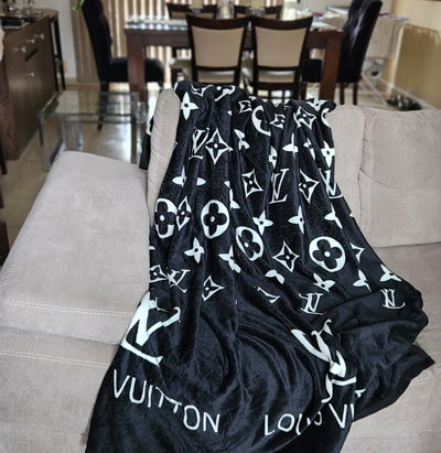 Manta Polar  Louis Vuitton de 1 plaza 
