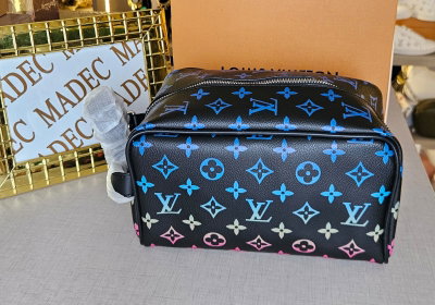 Neceser Louis Vuitton Arco Iris
