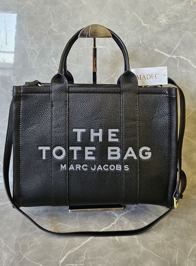 The Tote Bag  Marc Jacob  Negra