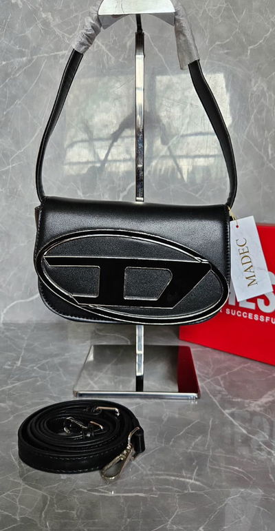 Cartera Diesel Negra 