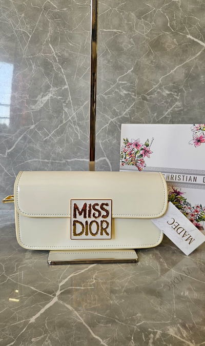 Miss Dior Blanca Charolada