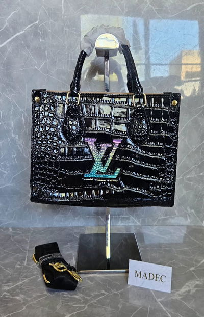 Cartera LV Negra Croco