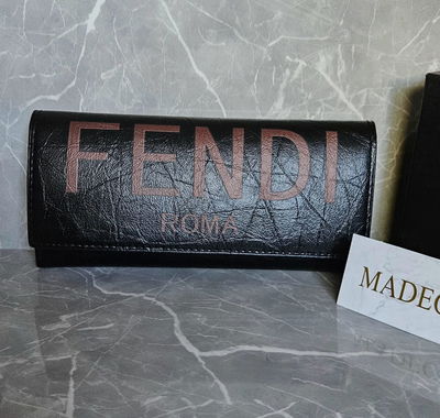 Billetera Fendi Negra