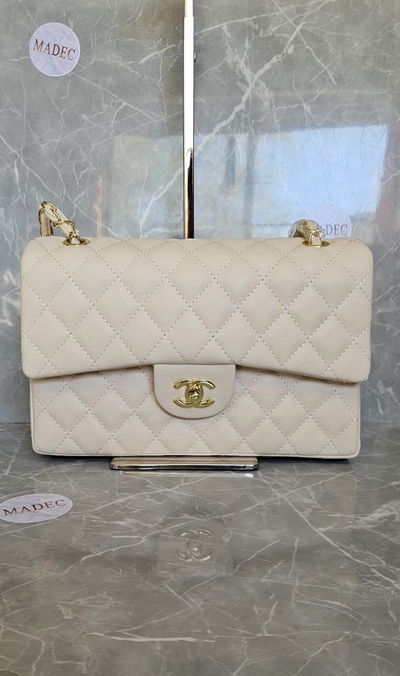 Cartera Chanel Manteca Cadena Dorada