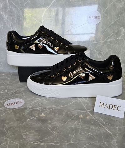 Zapatilla Guess Num 40