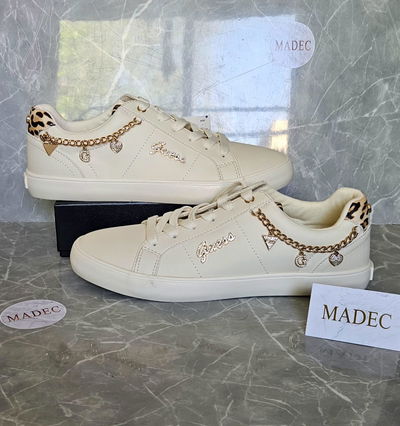 Zapatilla Guess Num 38.5