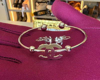 Pulsera Acero Chanel + Aros