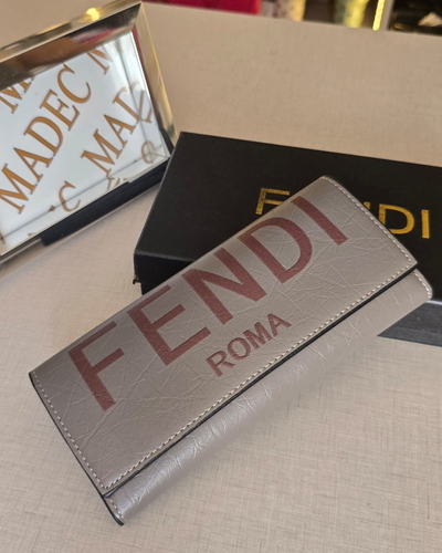Billetera Fendi Cemento