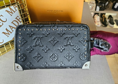 Neceser Louis Vuitton Negro Relieve 