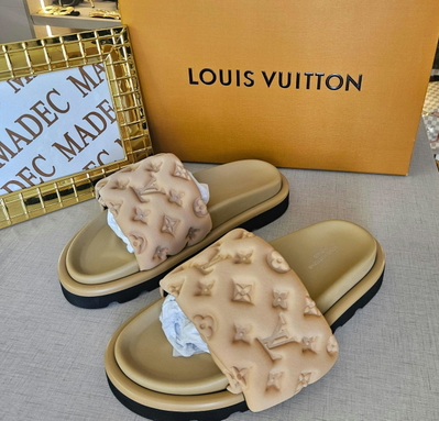 Sandalias/Ojotas Louis Vuitton Beige  37 
