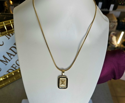 Collar Acero Dorado Louis Vuitton 
