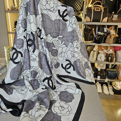 Pañuelo Seda Chanel