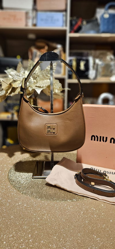 Carter MiuMiu Marrón