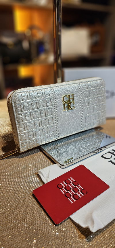 Billetera Carolina Herrera Blanca