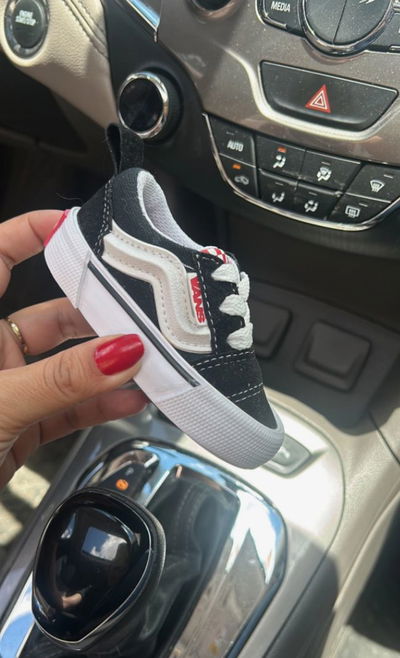 ZAPAS VANS KNU