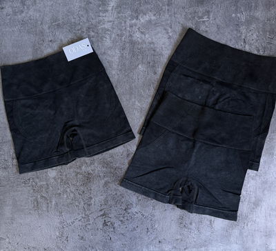 SHORT POLA SIN FRUNCE