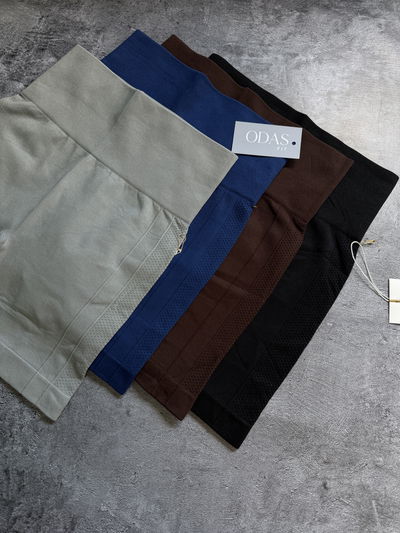 SHORT CECI SIN FRUNCE