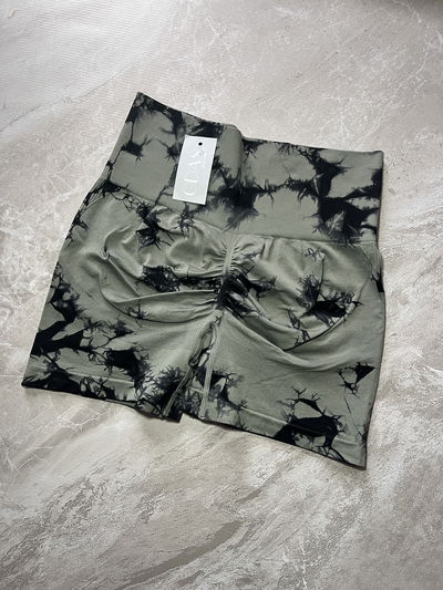SHORT BATIK (L)