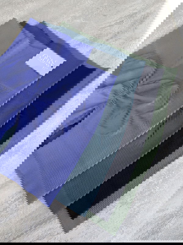 SHORT SHUERZI