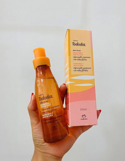 Body splash Mango rosa y agua de coco femenino