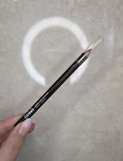 Lapiz delineador de labios Chocolate AVON