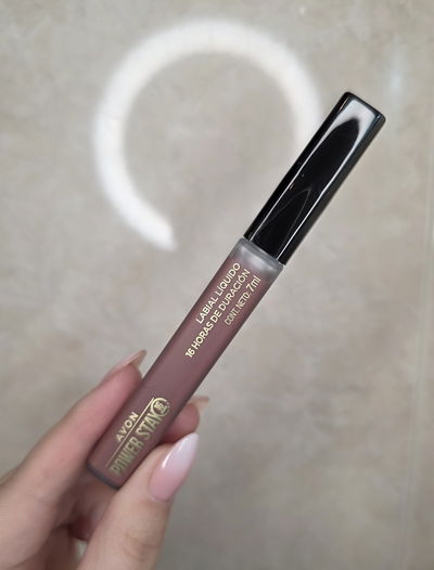 Labial Líquido power stay Downtown Pink AVON