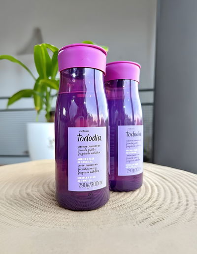 Jabon liquido en gel Ciruela y Flor de vainilla