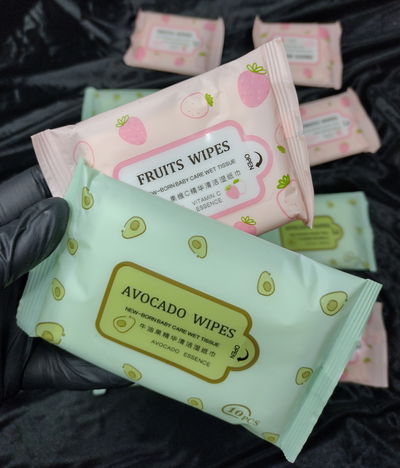 Toallitas húmedas surtidas