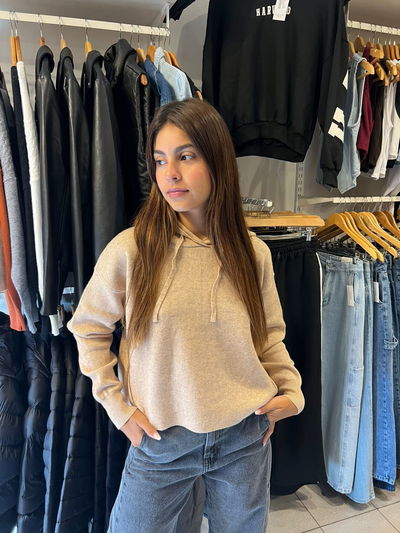 Sweatter c/capucha beige