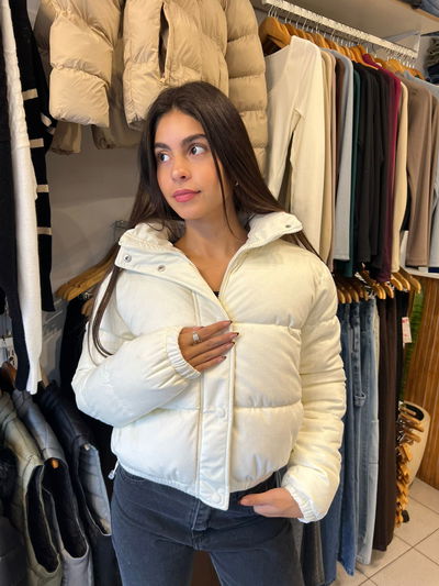 Campera puffer s/capucha crudo