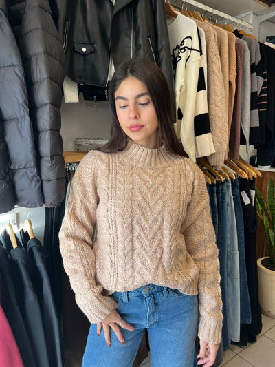 Sweater trenzado beige