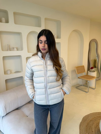 CAMPERA UNICLO BEIGE 