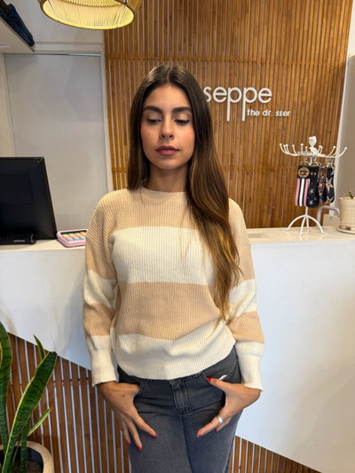 sweater rayado beige con blanco