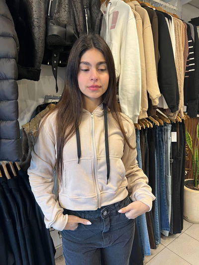 camperas buzo beige