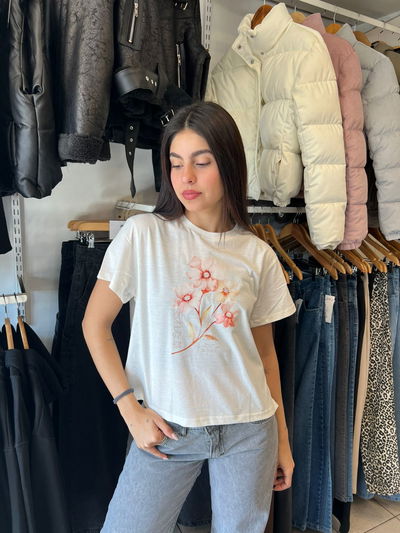 Remera tres flores
