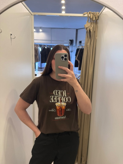Remera iced marron