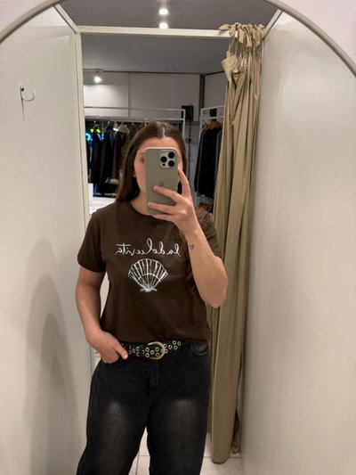 REMERA ALMEJA